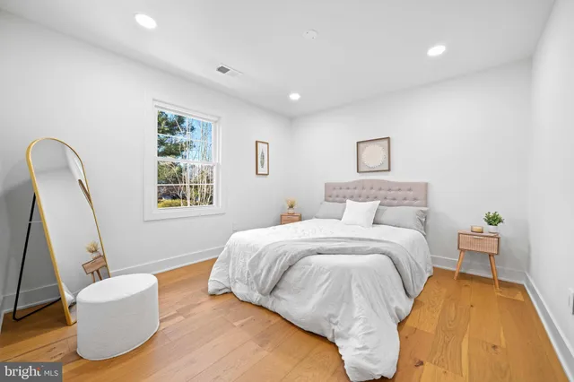 $1,274,800 | 4303 Wynnwood Drive, Annandale, VA 22003