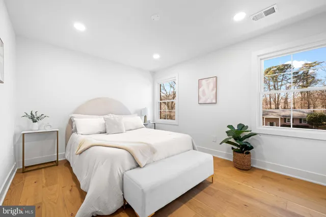 $1,274,800 | 4303 Wynnwood Drive, Annandale, VA 22003