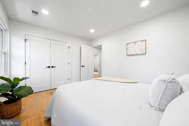 $1,274,800 | 4303 Wynnwood Drive, Annandale, VA 22003