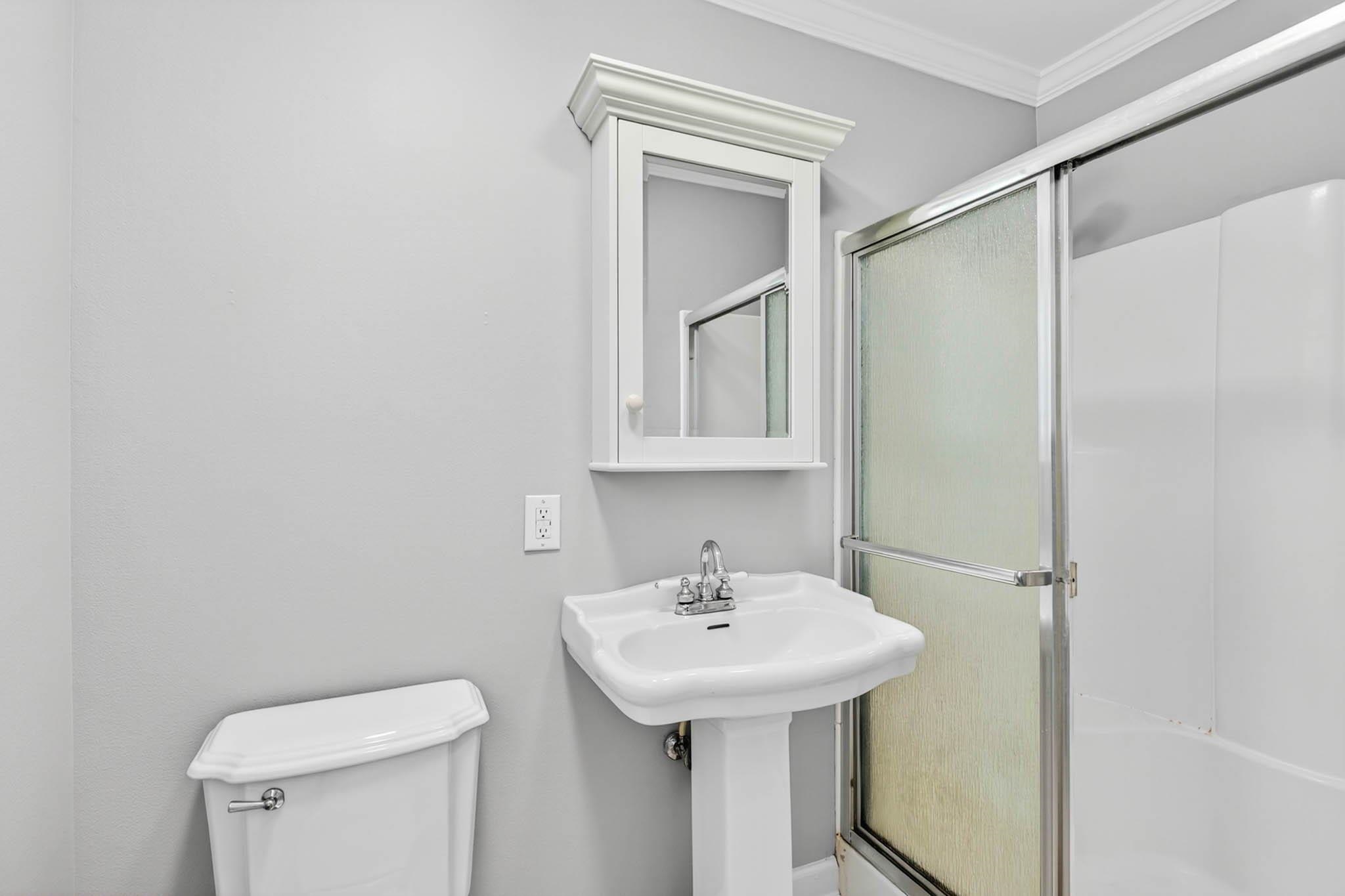 51 Godwin Drive Atmore, AL 36502 - Photo 36 of 60 Bathroom