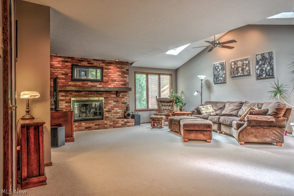 7312 Hartman Road Wadsworth, OH 44281 - Photo 5 of 23