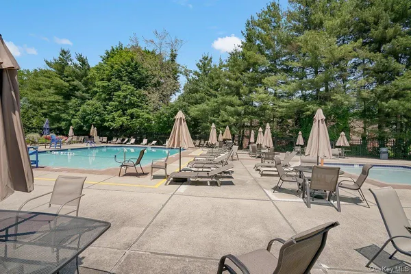 $495,000 | 443 Genesee Court, Suffern, NY 10901