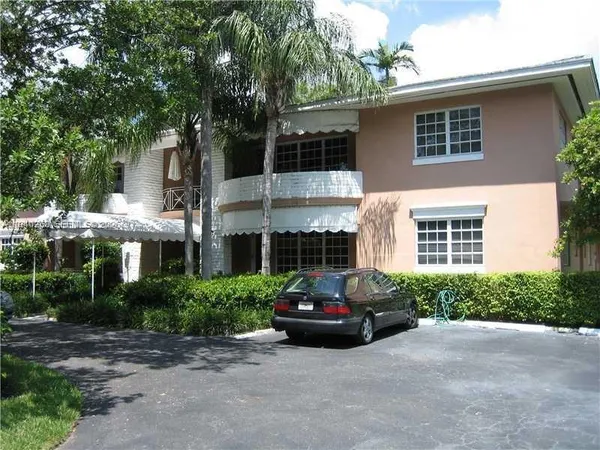 $3,200 | 60 Park Drive, Unit B, Bal Harbour, FL 33154