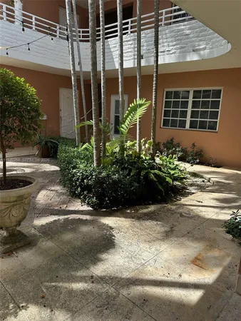 $3,200 | 60 Park Drive, Unit B, Bal Harbour, FL 33154