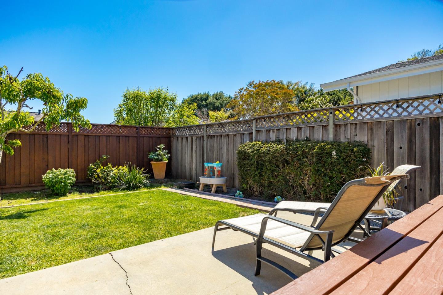 426 Roxas Street Santa Cruz, CA 95062 - Photo 29 of 37 Gallery Image 29