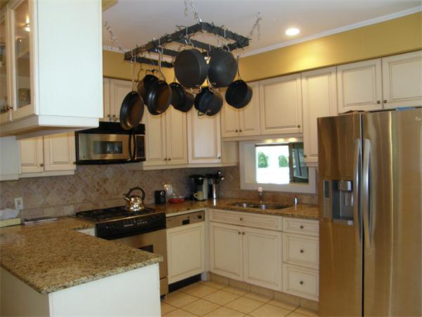 175 Dedham Street Canton, MA 02021 - Photo 4 of 16 Gallery Image 4