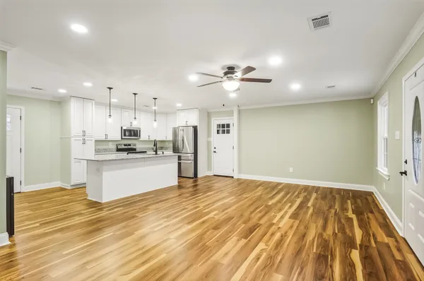 $369,900 | 11560 South Main Street, Somerville, TN 38068