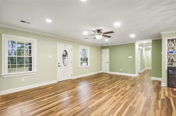 $369,900 | 11560 South Main Street, Somerville, TN 38068