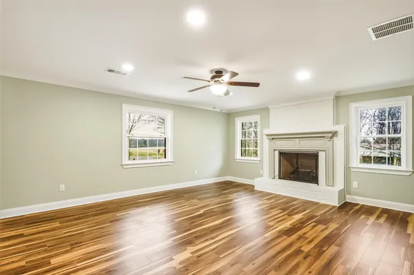 $369,900 | 11560 South Main Street, Somerville, TN 38068