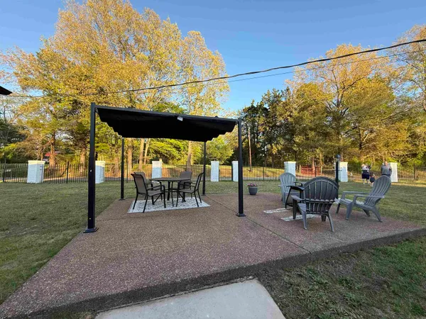 $369,900 | 11560 South Main Street, Somerville, TN 38068