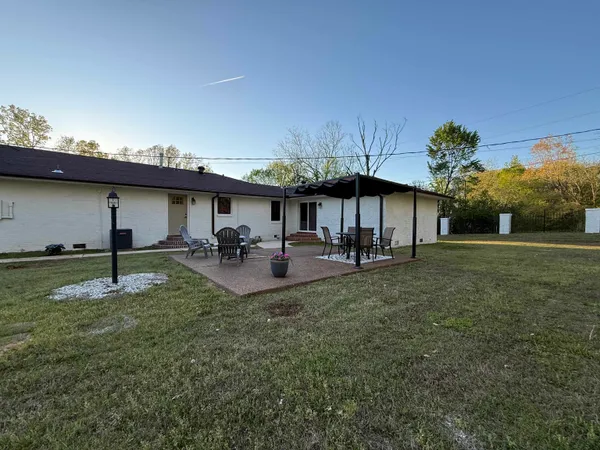 $369,900 | 11560 South Main Street, Somerville, TN 38068