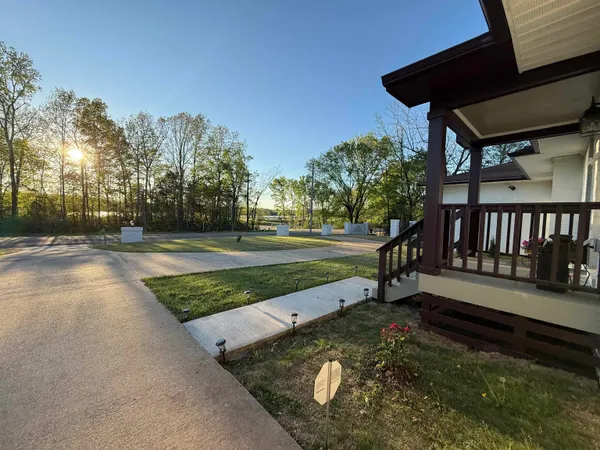 $369,900 | 11560 South Main Street, Somerville, TN 38068