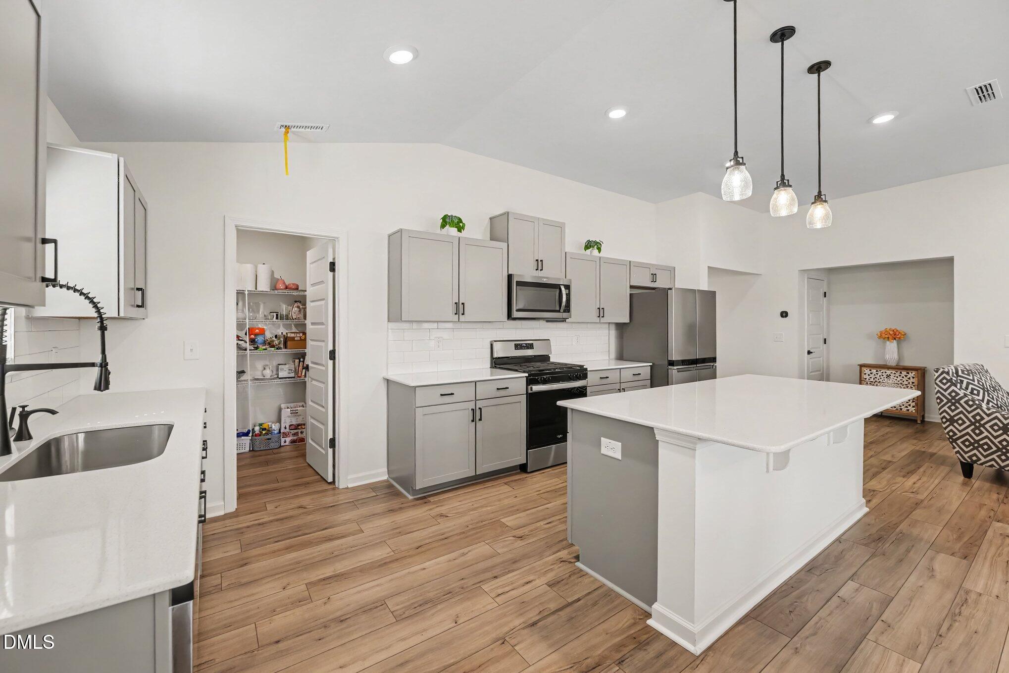 809 Emmer Street Rolesville, NC 27571 - Photo 9 of 19 009_file_7197