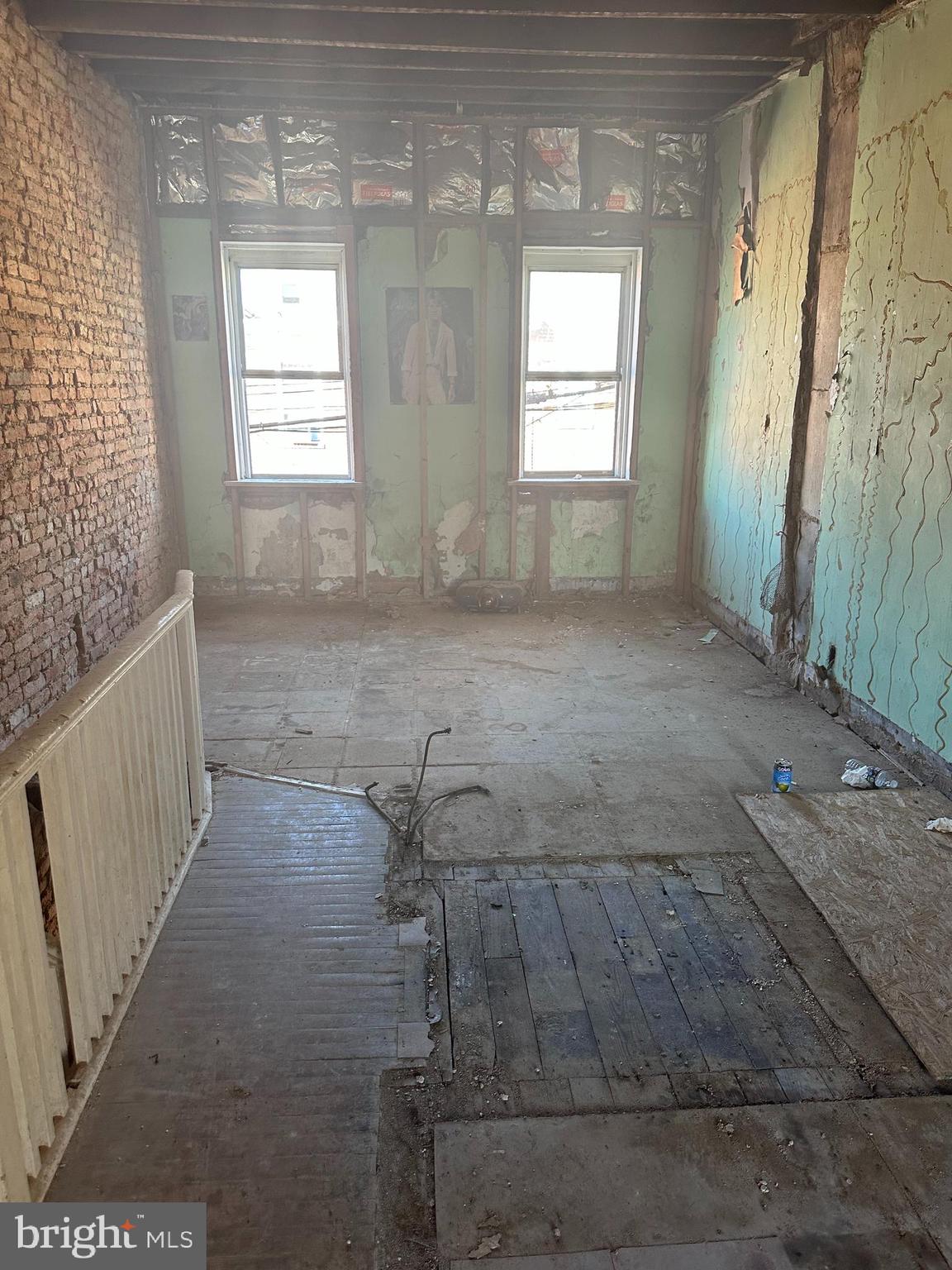 2543 North Lee Street Philadelphia, PA 19125 - Photo 6 of 8
