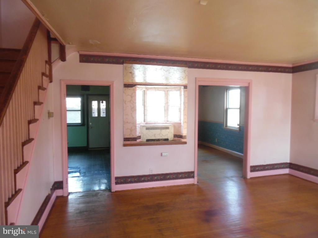 4054 Hillen Road Baltimore, MD 21218 - Photo 4 of 10 Interior (General)