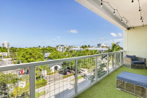 $1,299,000 | 236 Southeast 5th Avenue, Unit 301, Delray Beach, FL 33483