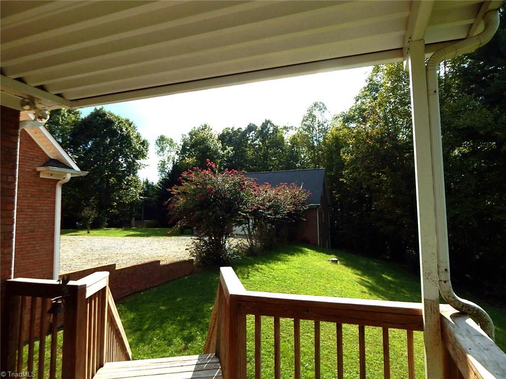 568 Whisper Ridge Lane Elkin, NC 28621 - Photo 12 of 29 Gallery Image 12