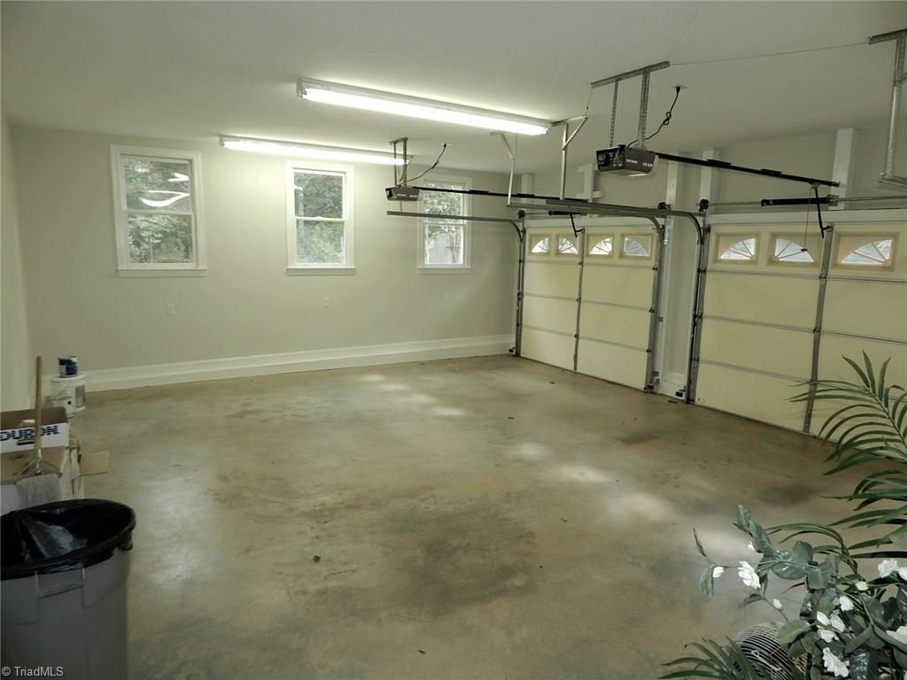 568 Whisper Ridge Lane Elkin, NC 28621 - Photo 9 of 29 Gallery Image 9