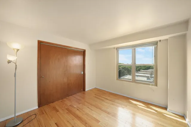 $1,400 | 2610 West Balmoral Avenue, Unit 501, Chicago, IL 60625