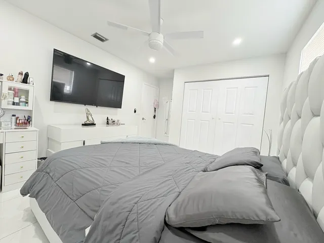 $825,000 | 1861 Caribbean Road West, Lake Clarke Shores, FL 33406