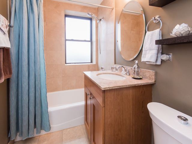 4144 North Sheridan Road, Unit 602 Chicago, IL 60613 - Photo 16 of 21