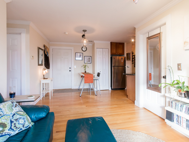 4144 North Sheridan Road, Unit 602 Chicago, IL 60613 - Photo 4 of 21