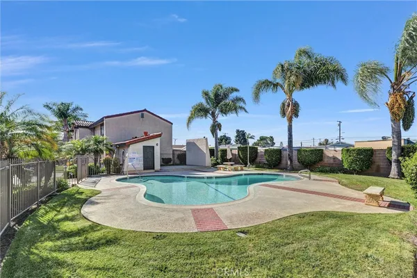 $609,500 | 1136 Gian Drive, Torrance, CA 90502