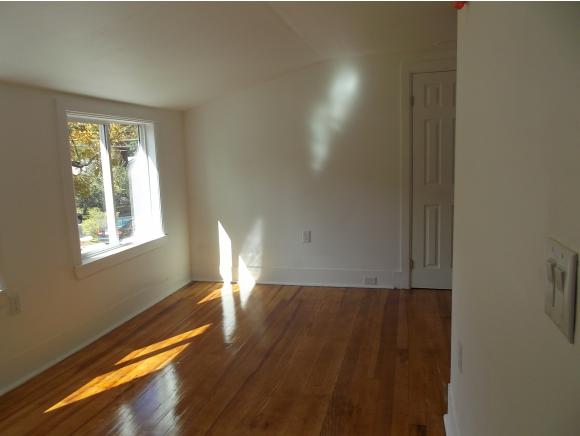 48 Greer Road Goffstown, NH 03045 - Photo 5 of 17