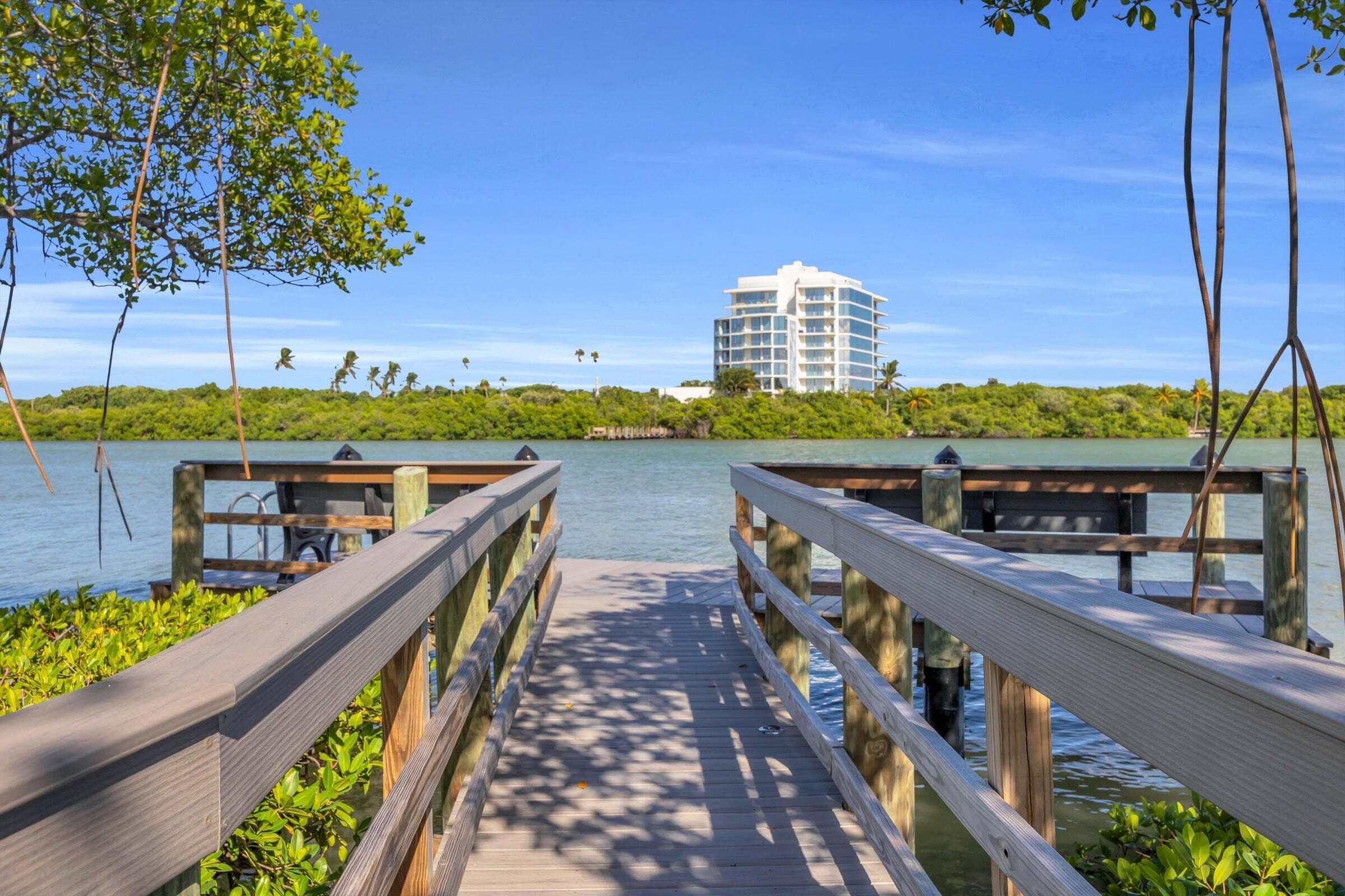 200 Waterway Road, Unit 307 Tequesta, FL 33469 - Photo 34 of 37 Day Dock