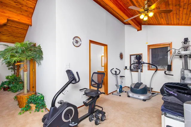 $1,395,000 | 325 Wambli Wahohpi, Cocolalla, ID 83813