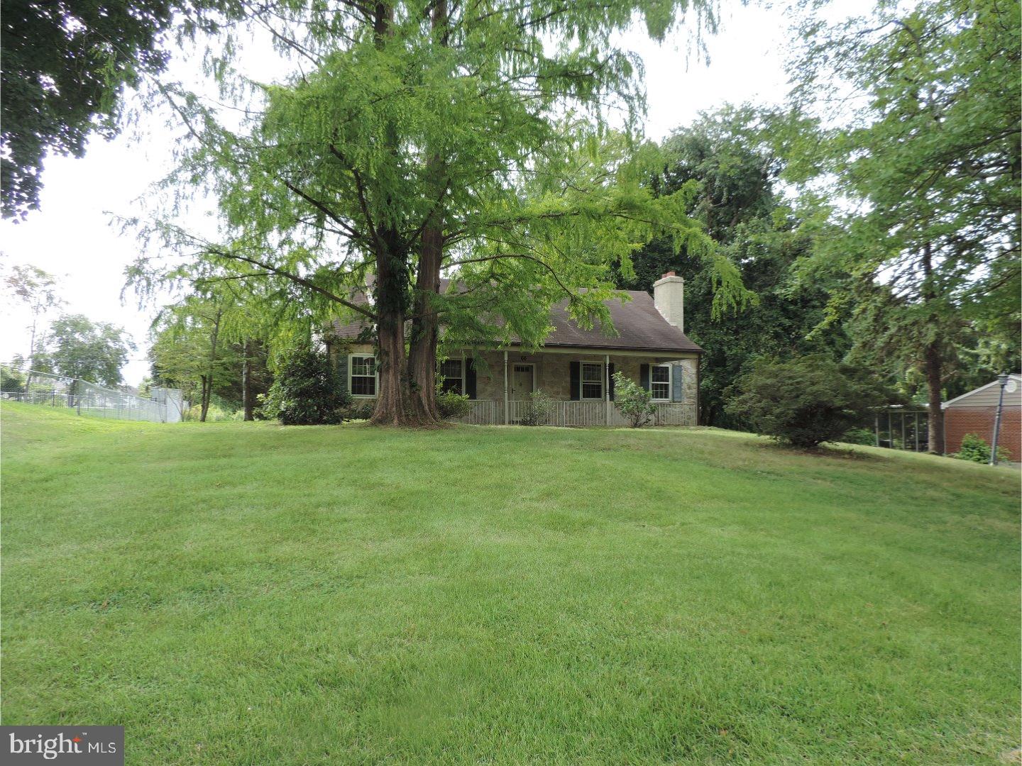 66 Mallard Road Southampton, PA 18966 - Photo 2 of 17 Gallery Image 2
