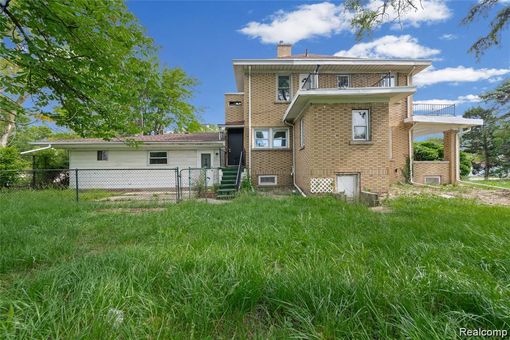21855 Schoenherr Road Warren, MI 48089 - Photo 28 of 31 Gallery Image 28