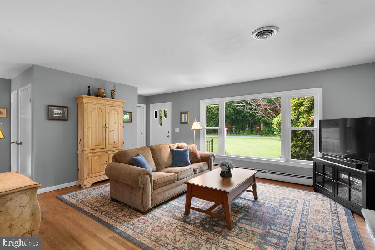 7940 Brink Road Gaithersburg, MD 20882 - Photo 8 of 65