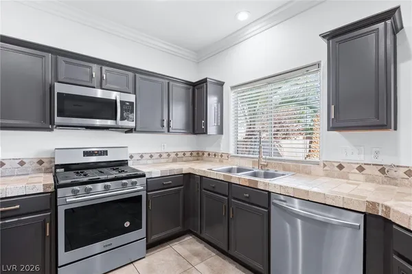 $2,950 | 10980 St Rafael Street, Las Vegas, NV 89141