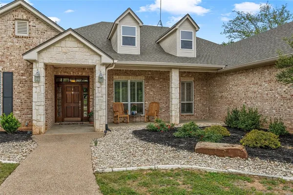 $949,900 | 130 Winding Trail, Crawford, TX 76638