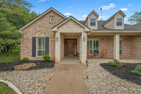 $949,900 | 130 Winding Trail, Crawford, TX 76638