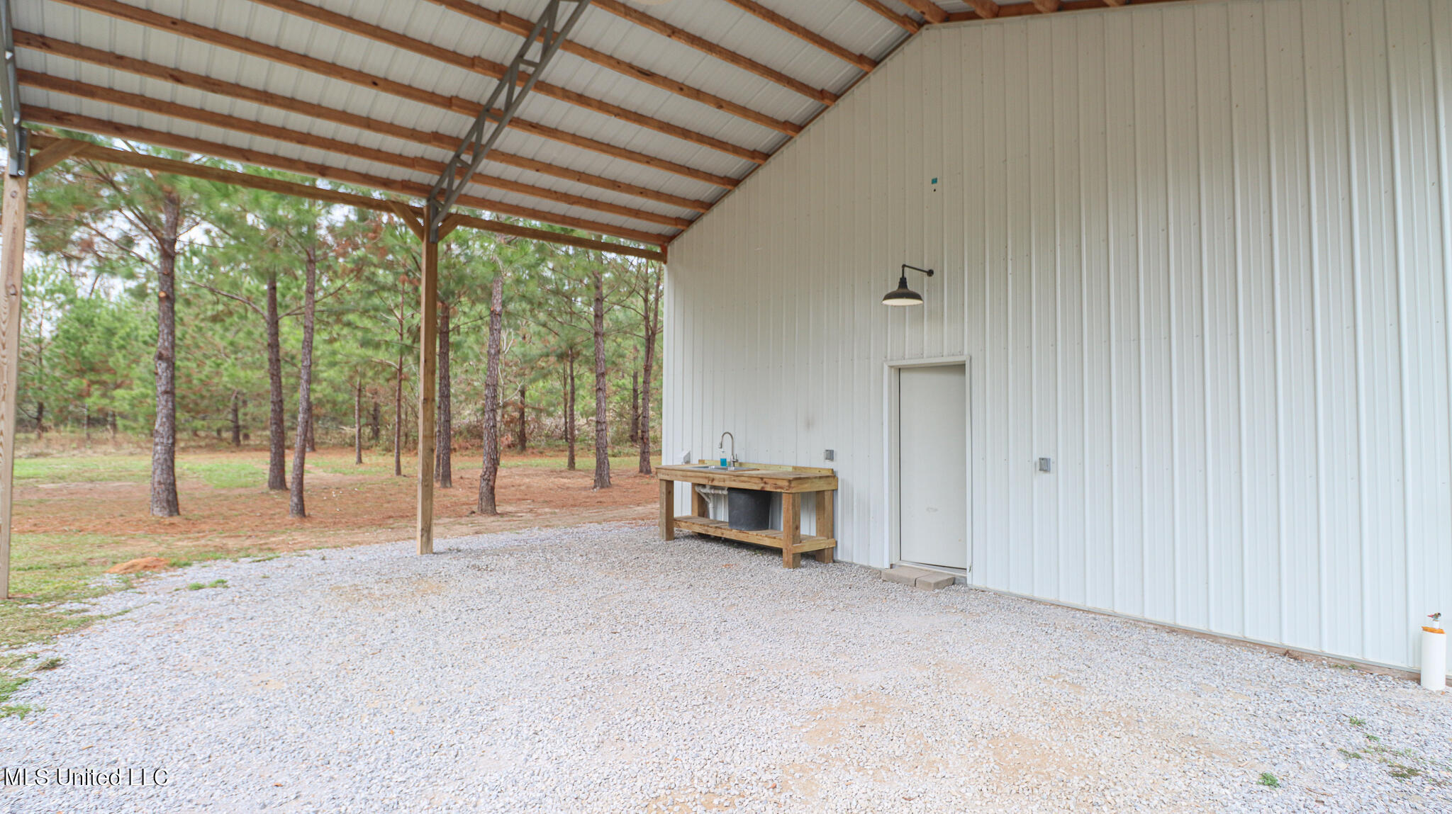 507 Wire Road East Perkinston, MS 39573 - Photo 15 of 21 Sunflower-4918