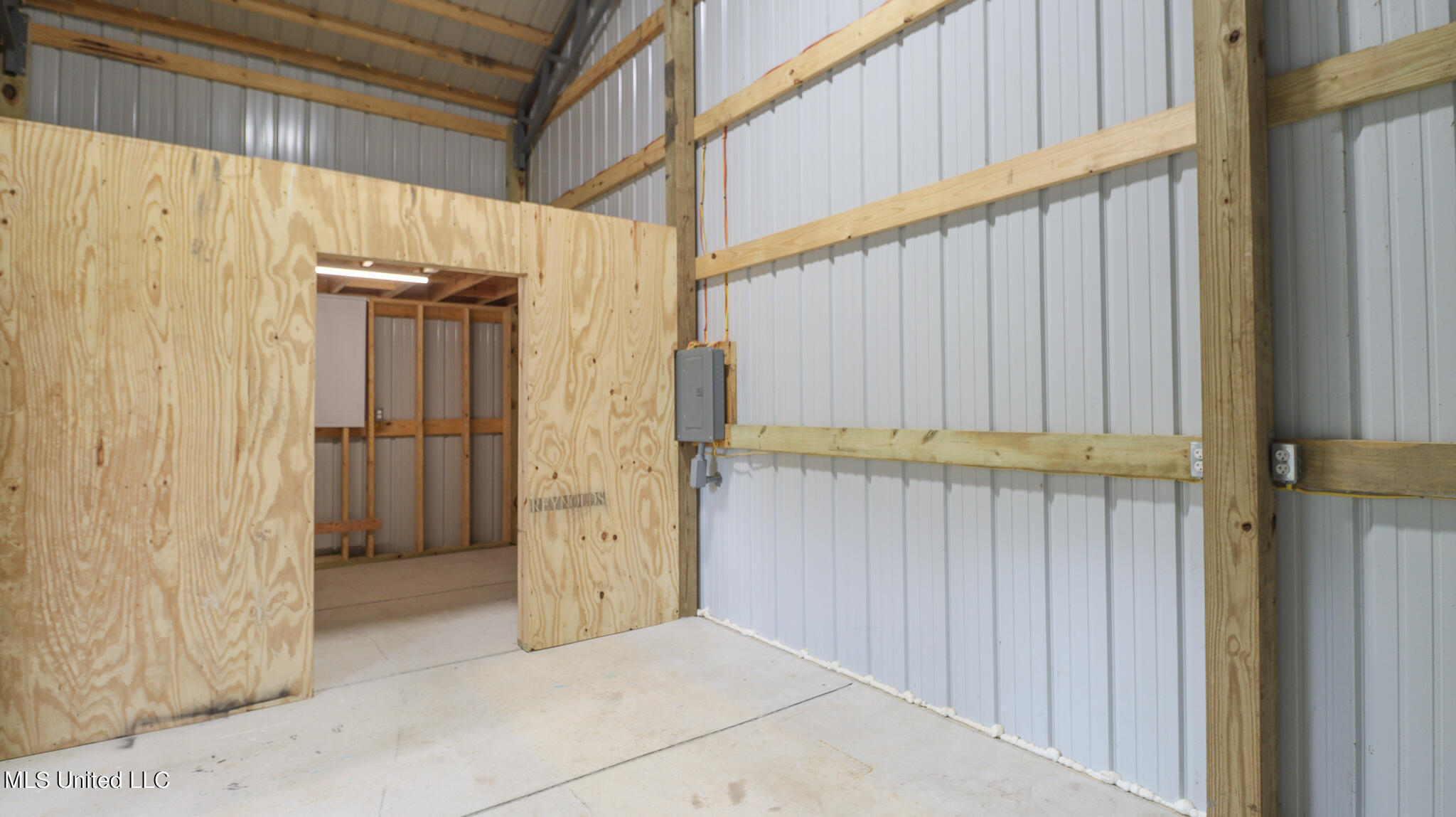 507 Wire Road East Perkinston, MS 39573 - Photo 16 of 21 Sunflower-4919
