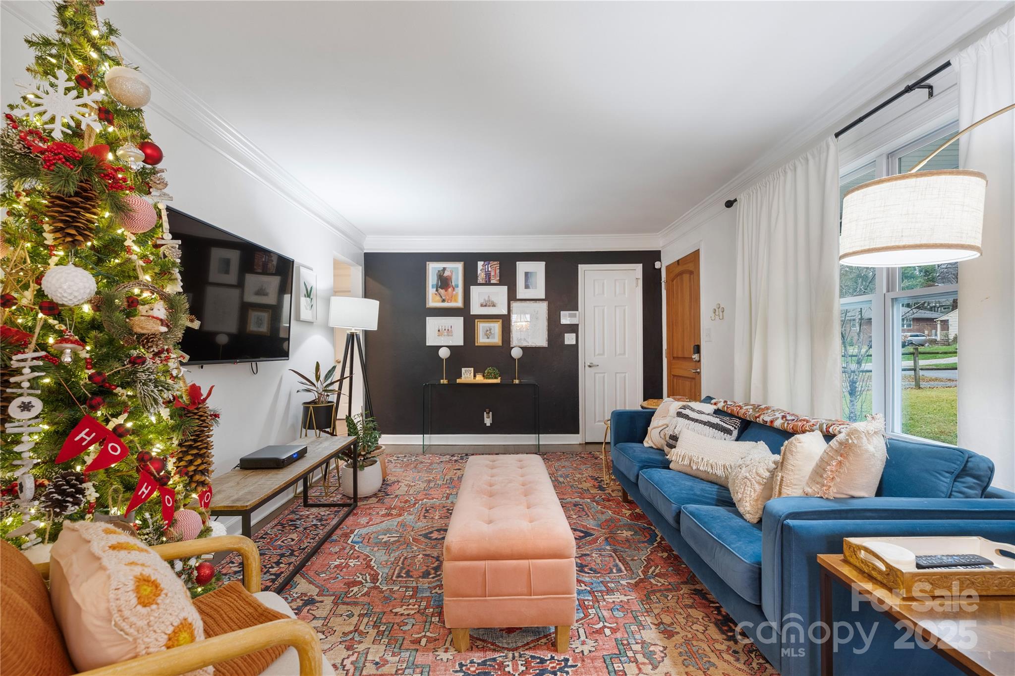 732 Manhasset Road Charlotte, NC 28209 - Photo 4 of 45 Gallery Image 4