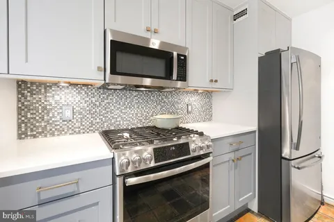 $344,900 | 4977 Battery Lane, Unit 11014, Bethesda, MD 20814