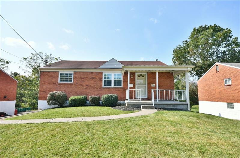 291 Olympic Road Pittsburgh, PA 15236 - Photo 3 of 25 Gallery Image 3