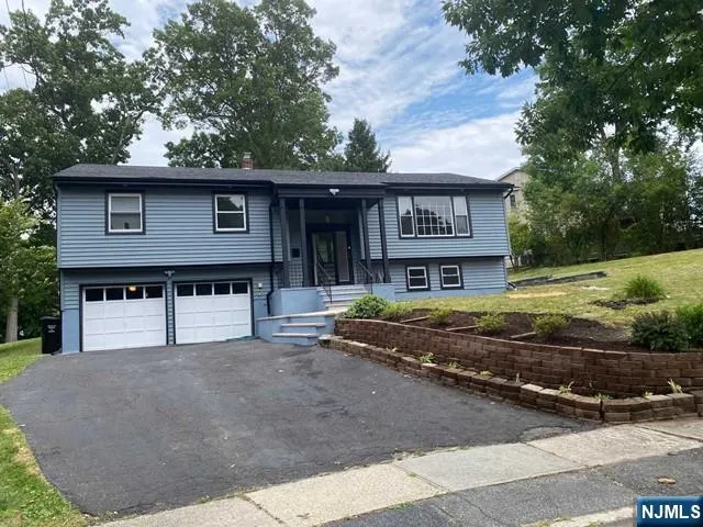 a house view with a outdoor space