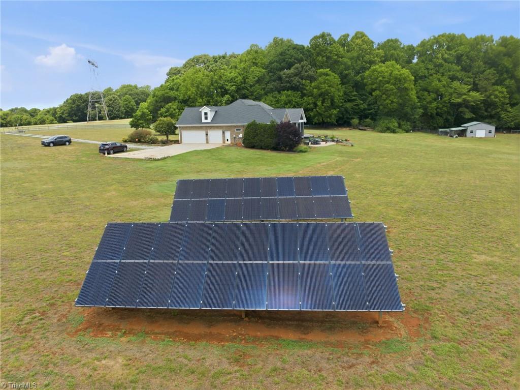 2335 Hohn Road High Point, NC 27263 - Photo 38 of 43