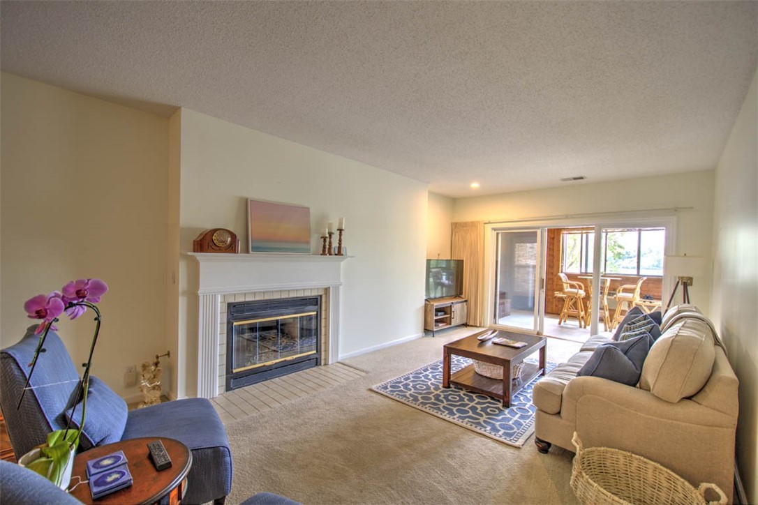 855 East Lake Shore Drive, Unit 1D Decatur, IL 62521 - Photo 4 of 30
