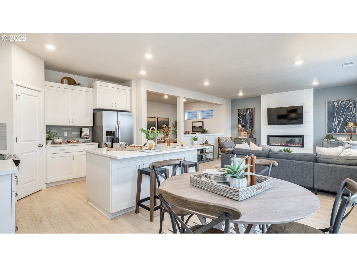 3588 Southwest Binford Avenue Gresham, OR 97080 - Photo 15 of 37