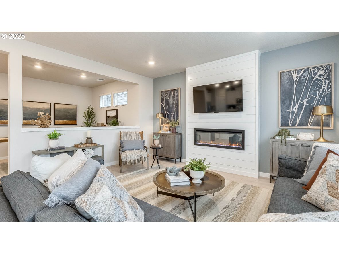 3588 Southwest Binford Avenue Gresham, OR 97080 - Photo 8 of 37