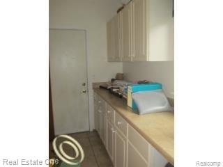 36255 Hardenburg Road Farmington, MI 48331 - Photo 18 of 18 1st Floor Office.Laundry.jpg