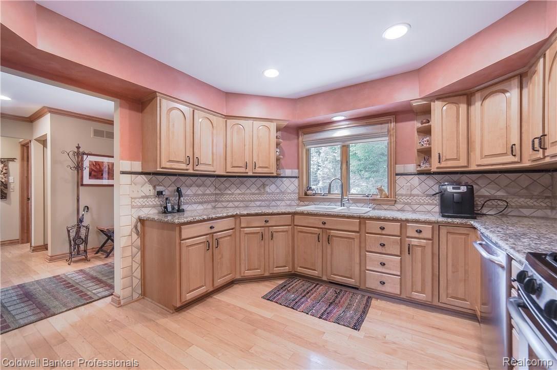 4682 Lake George Road Leonard, MI 48367 - Photo 5 of 50 4682 Lake George-13.jpg