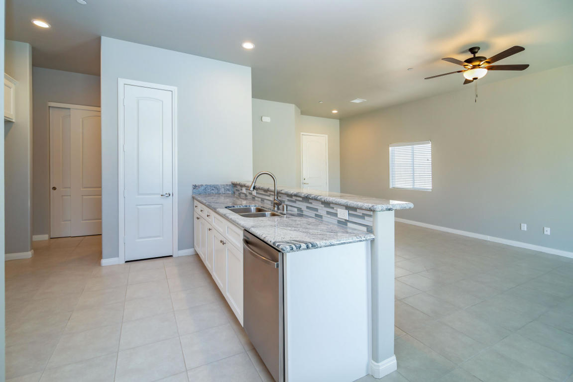 68265 Vega Road Cathedral City, CA 92234 - Photo 6 of 20 6