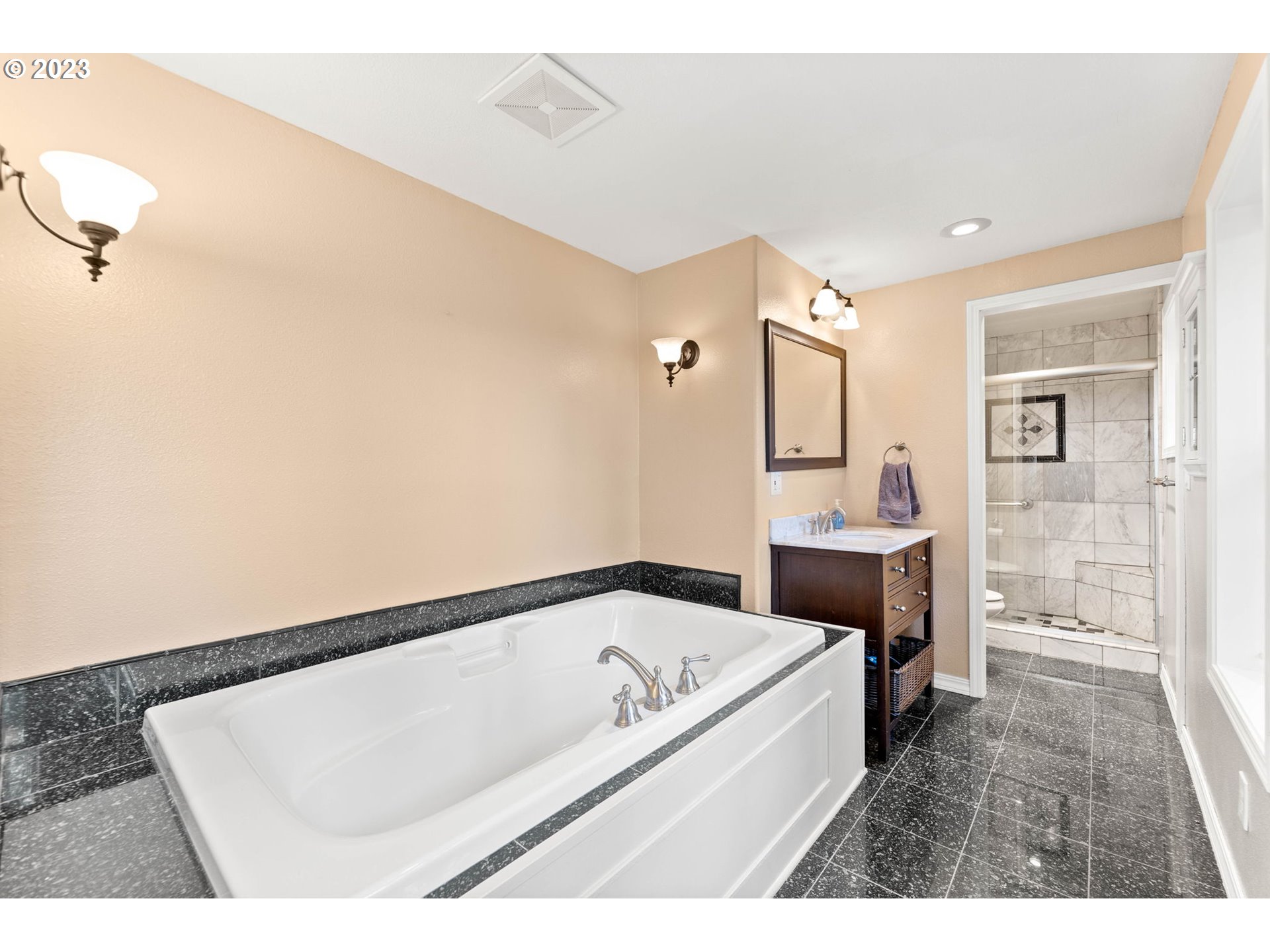 3732 Northeast 246th Street Ridgefield, WA 98642 - Photo 14 of 28